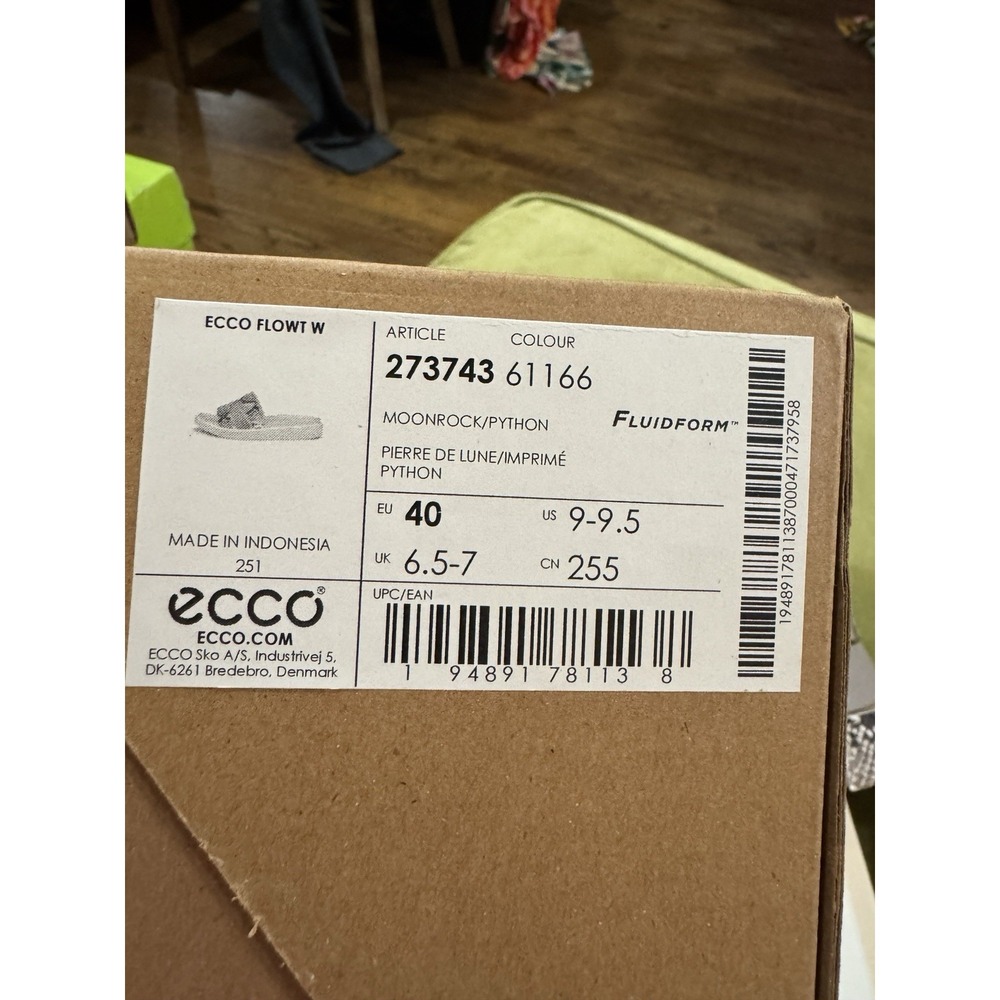 ECCO Flowt women's leather slides featuring a snakeskin pattern Size 40 9-9.5 - Picture 8 of 9